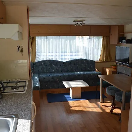 홀리데이파크 Family Caravan Vosseslag *
